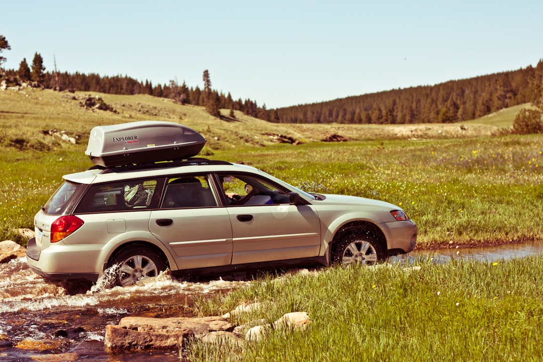 Photo Subaru Ascent: SUV, Towing Capacity